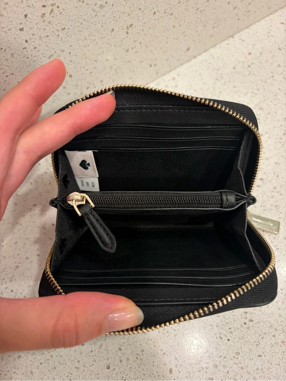 Kate Spade Morty Penguin Zip Around Card Case K9524 EUC Small Wallet